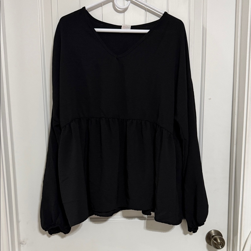 Women's Black V-Neck Peplum Tunic Top